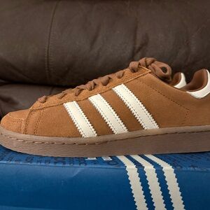Adidas jabbar lo Brown Suede Sneakers brand new in box 5.5 women’s